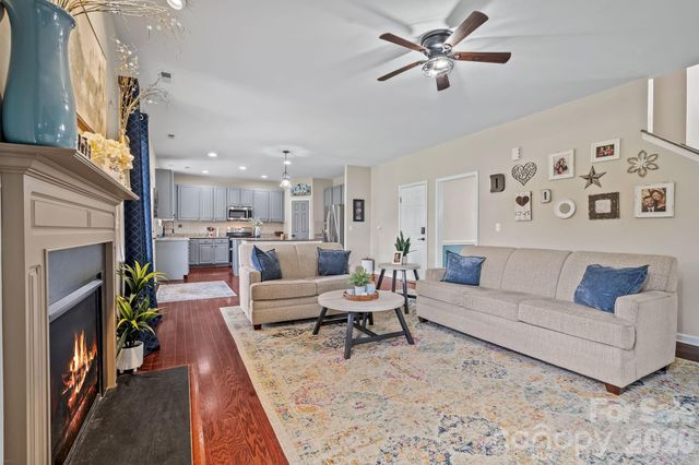227 Roanoke Road, Fletcher, NC 28732