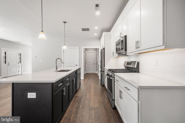 70 RIVERWALK, Plainsboro, NJ 08536