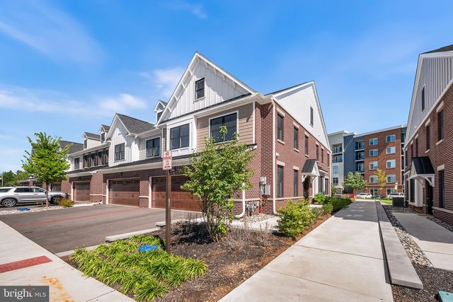 70 RIVERWALK, Plainsboro, NJ 08536