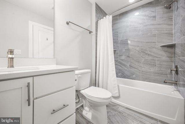 70 RIVERWALK, Plainsboro, NJ 08536