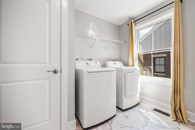 70 RIVERWALK, Plainsboro, NJ 08536