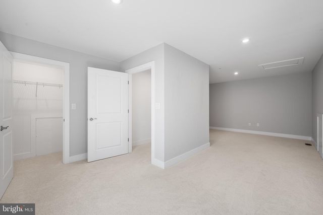70 RIVERWALK, Plainsboro, NJ 08536