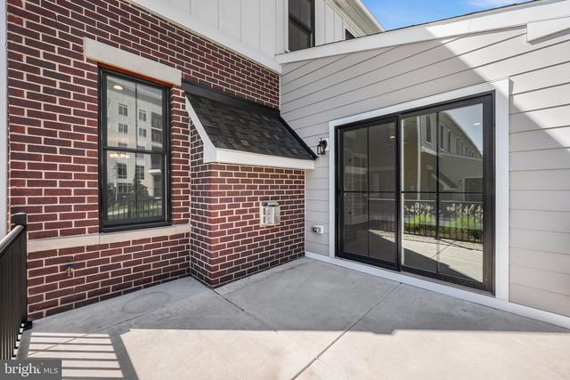70 RIVERWALK, Plainsboro, NJ 08536