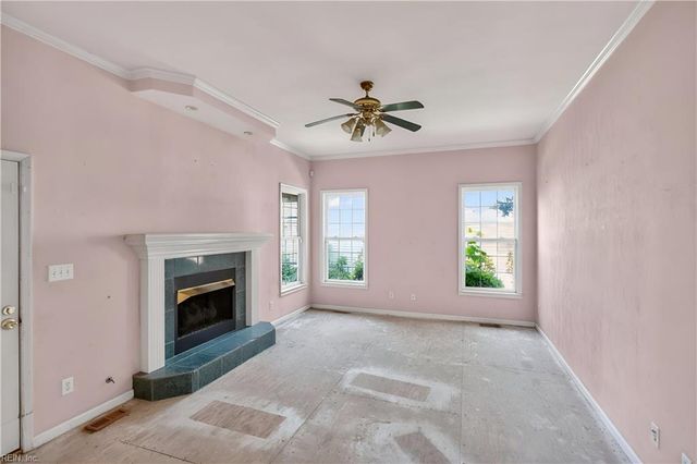 6403 Old Westham N DR, Suffolk, VA 23435