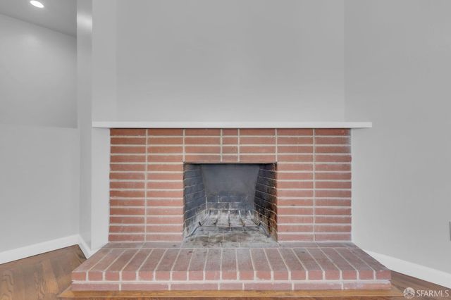 1560 Mckinnon Avenue, San Francisco, CA 94124