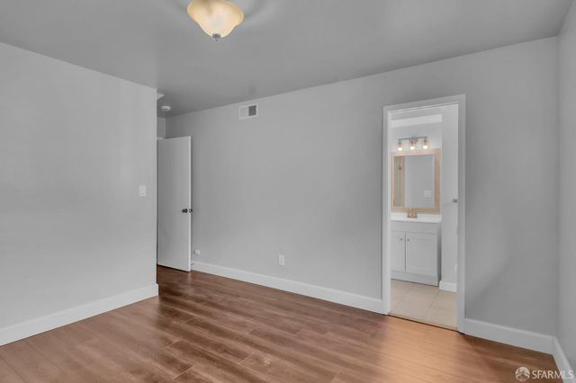 1560 Mckinnon Avenue, San Francisco, CA 94124