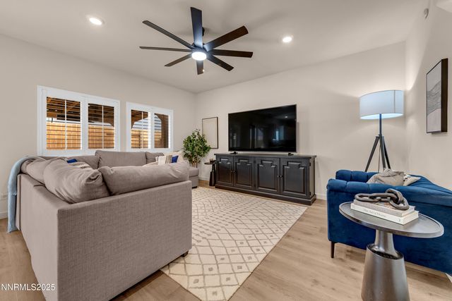 7754 Wandering Way, Reno, NV 89506