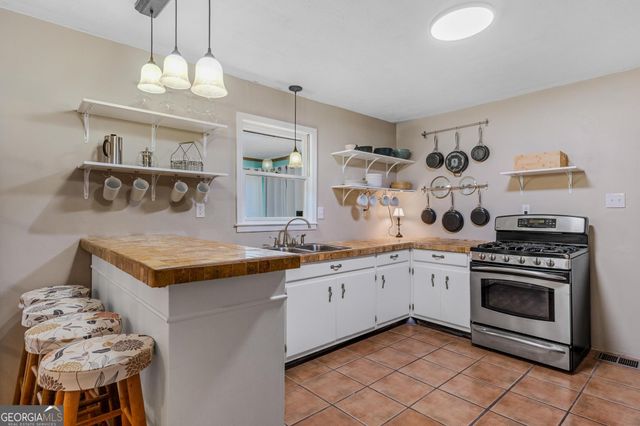 136 Yancey Road, Jackson, GA 30233