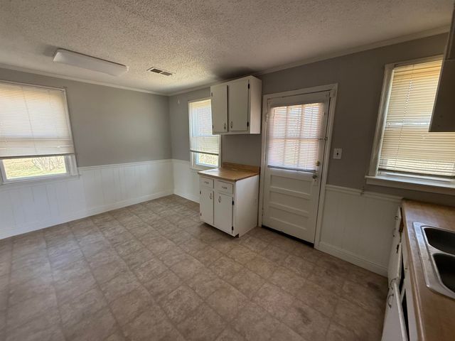 2982 KINGSTON ST, Memphis, TN 38127