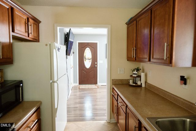 312 Crestview Street, Sanford, NC 27330