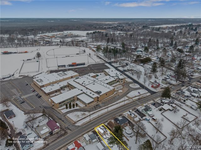 561 Main Street, Schroeppel, NY 13135