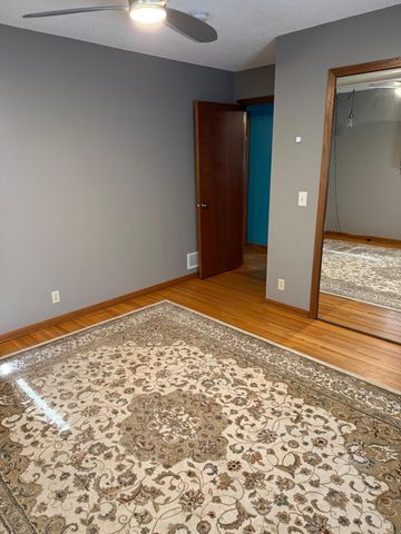2055 English Street, Maplewood, MN 55109
