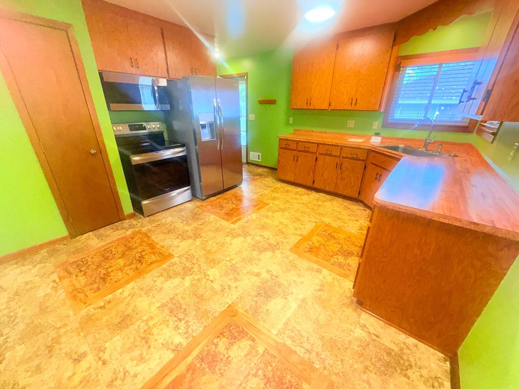 2055 English Street, Maplewood, MN 55109 — photo 4