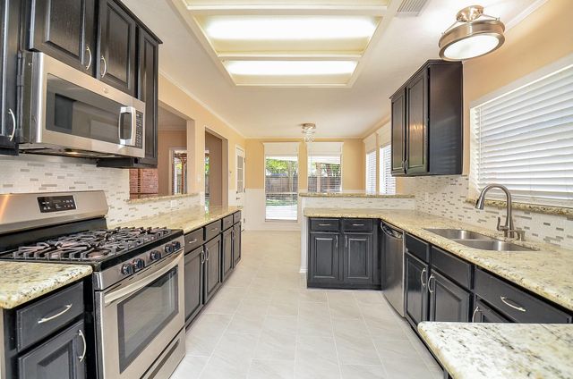 19243 Delta Queen Drive, Katy, TX 77449