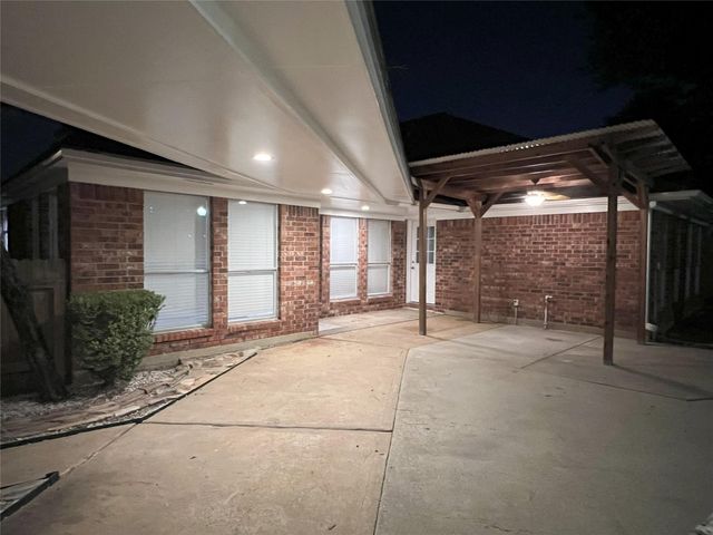 19243 Delta Queen Drive, Katy, TX 77449