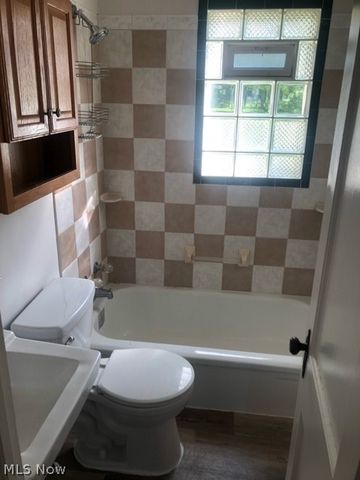 5717 Flowerdale Avenue, Cleveland, OH 44144