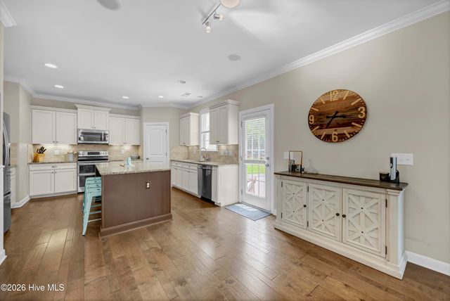 6152 Willow Glen Drive, Wilmington, NC 28412