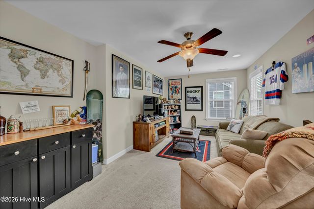 6152 Willow Glen Drive, Wilmington, NC 28412
