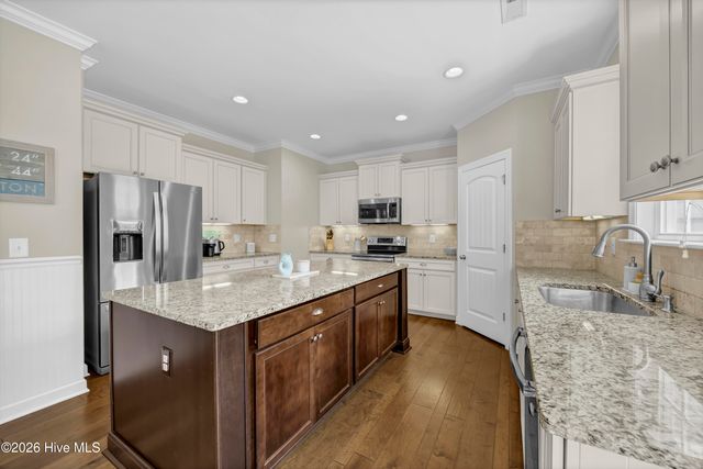 6152 Willow Glen Drive, Wilmington, NC 28412