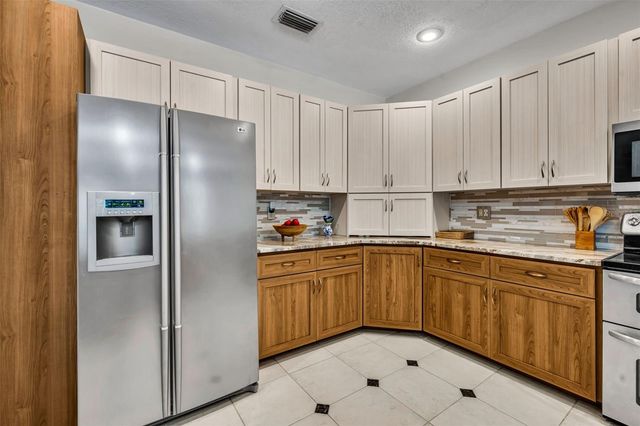 1835 SENECA BOULEVARD, Winter Springs, FL 32708