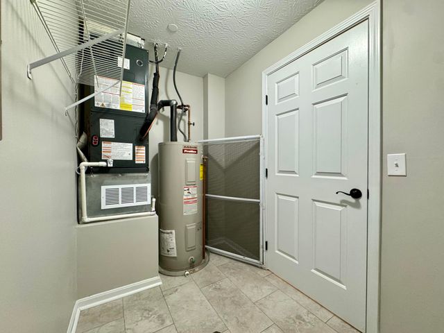 125 Barren River Drive, 6, Erlanger, KY 41018
