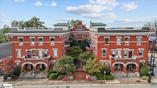 400 E Washington Street Unit 27, Greenville, SC 29601