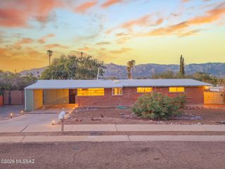 6965 E Luana Drive, Tucson, AZ 85710