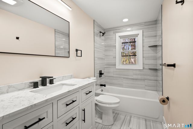 30 Patricia Court, Ledyard, CT 06335