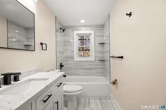30 Patricia Court, Ledyard, CT 06335