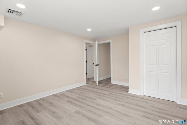 30 Patricia Court, Ledyard, CT 06335