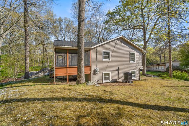 30 Patricia Court, Ledyard, CT 06335