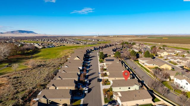 2624 Eaglewatch Loop, Richland, WA 99354