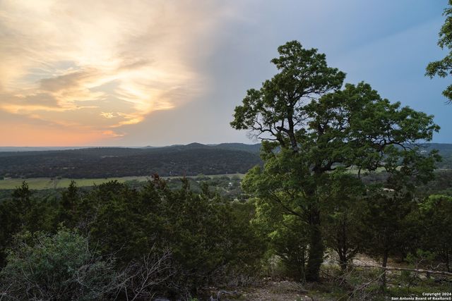 223 flat rock creek, Comfort, TX 78013