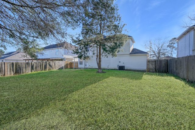 13952 Buckskin Drive, Willis, TX 77378