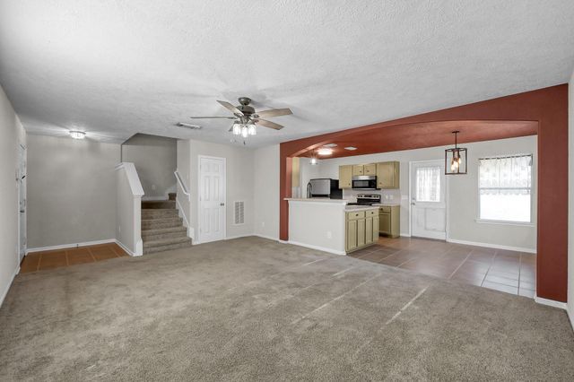 13952 Buckskin Drive, Willis, TX 77378