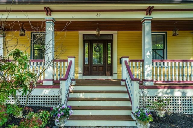 32 Chesley Road, Newton, MA 02459
