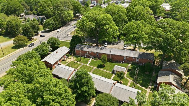 4500 Woodlark Lane, Charlotte, NC 28211