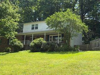 12 Deer View Lane, Huntington, WV 25705