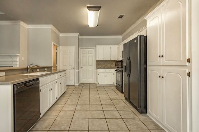44 Glendale Drive, Cabot, AR 72023