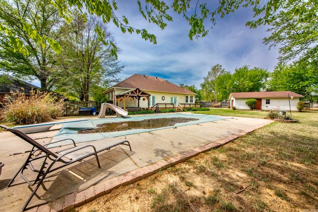 44 Glendale Drive, Cabot, AR 72023