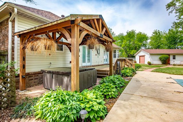 44 Glendale Drive, Cabot, AR 72023