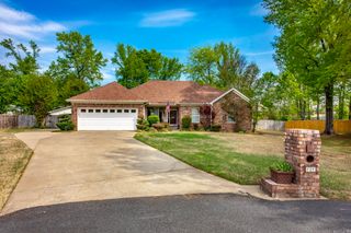 44 Glendale Drive, Cabot, AR 72023