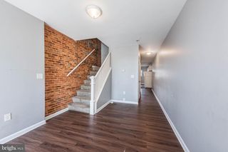 2110 E HOFFMAN STREET, Baltimore, MD 21213
