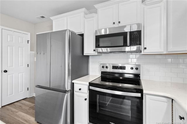 118 Newport Court, Raeford, NC 28376