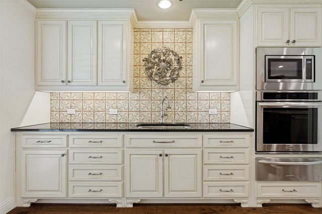 6424 Klamath Road, Fort Worth, TX 76116
