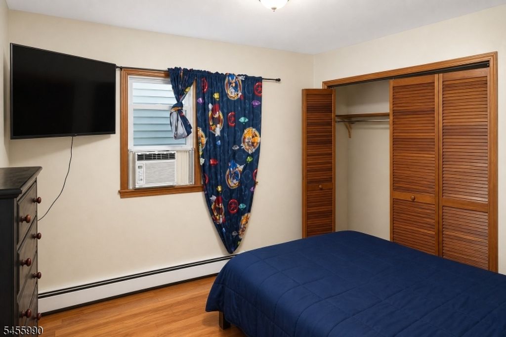 114 Cross St, East Newark Boro, NJ 07029 — photo 5