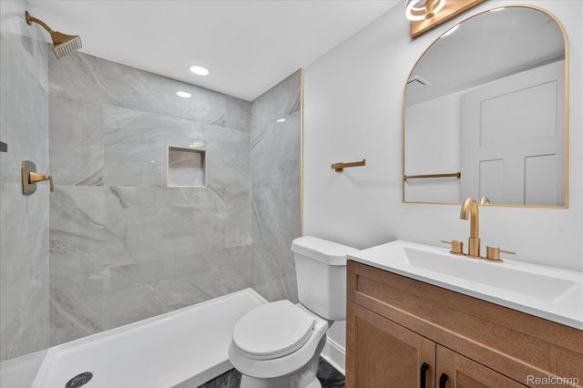 12819 Pembroke Avenue, Detroit, MI 48235