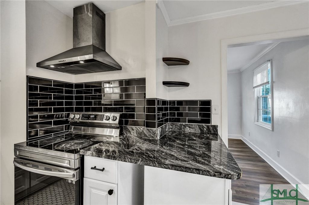 Image 9 of property listing at 2231 Causton Bluff Road, Savannah, GA 31404