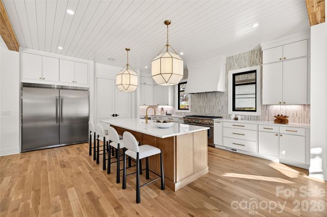 1316 Holmes Drive, Charlotte, NC 28209