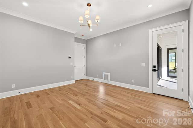 1316 Holmes Drive, Charlotte, NC 28209